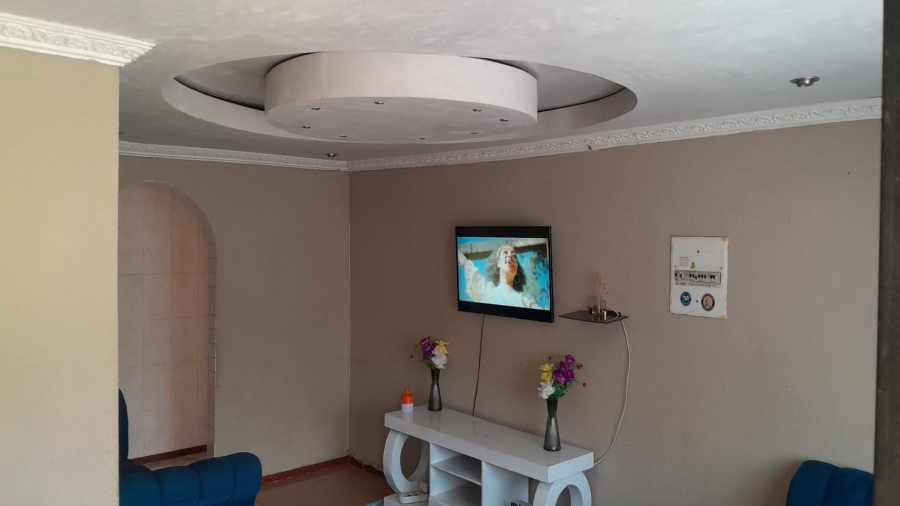 3 Bedroom Property for Sale in Sebokeng Zone 6 Gauteng