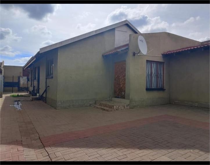 3 Bedroom Property for Sale in Sebokeng Zone 6 Gauteng
