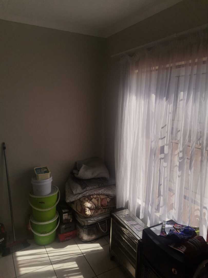 2 Bedroom Property for Sale in Vanderbijlpark CE 7 Gauteng