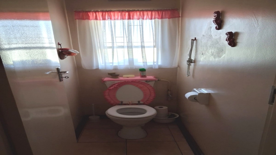 3 Bedroom Property for Sale in Vanderbijlpark SE 6 Gauteng