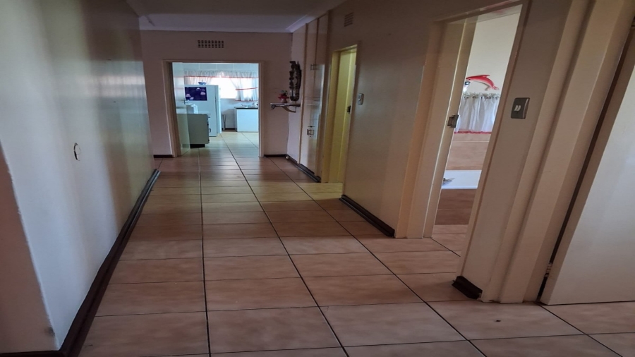 3 Bedroom Property for Sale in Vanderbijlpark SE 6 Gauteng