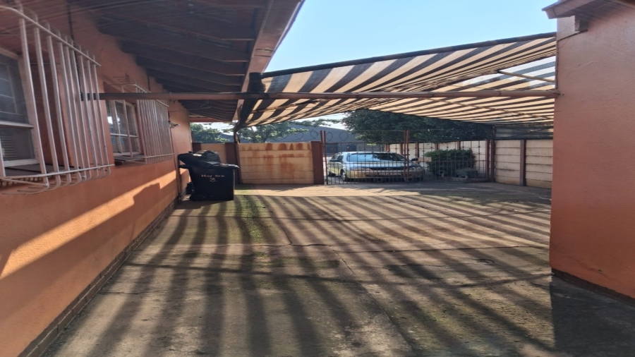 3 Bedroom Property for Sale in Vanderbijlpark SE 6 Gauteng