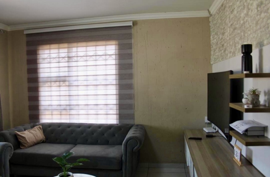 4 Bedroom Property for Sale in Vanderbijlpark CE 3 Gauteng