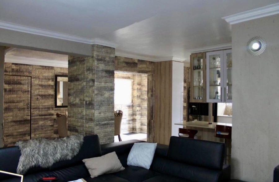 4 Bedroom Property for Sale in Vanderbijlpark CE 3 Gauteng