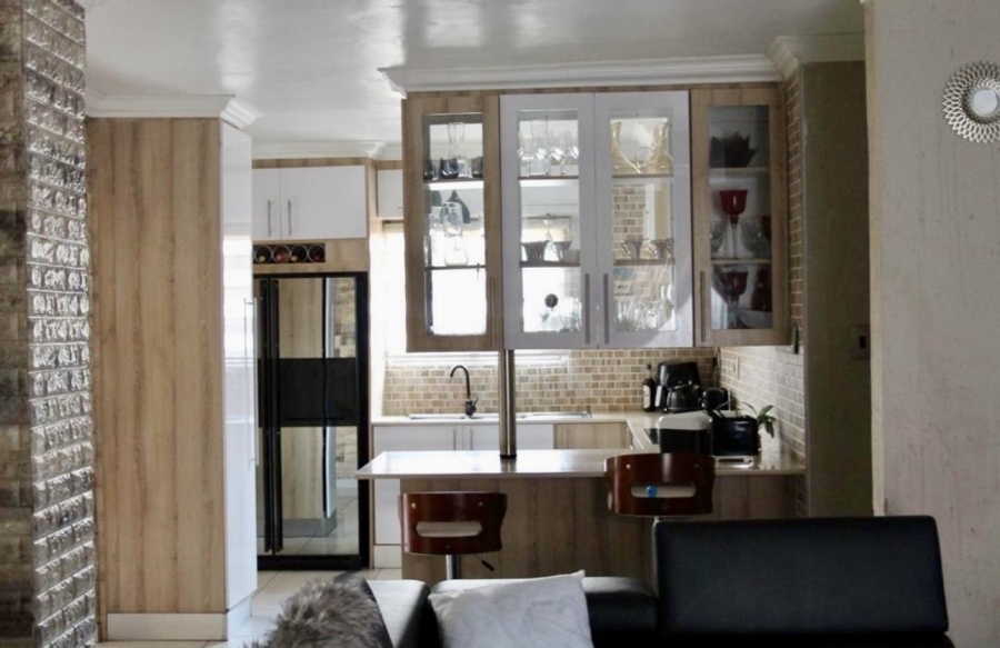 4 Bedroom Property for Sale in Vanderbijlpark CE 3 Gauteng