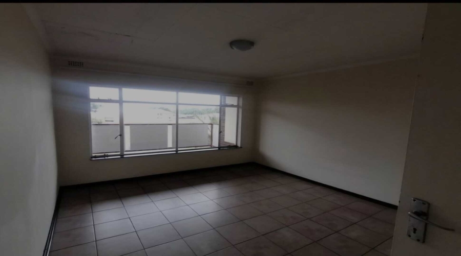 2 Bedroom Property for Sale in Vanderbijlpark CW 3 Gauteng