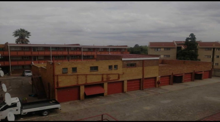 2 Bedroom Property for Sale in Vanderbijlpark CW 3 Gauteng