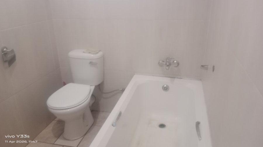 2 Bedroom Property for Sale in Vereeniging Gauteng