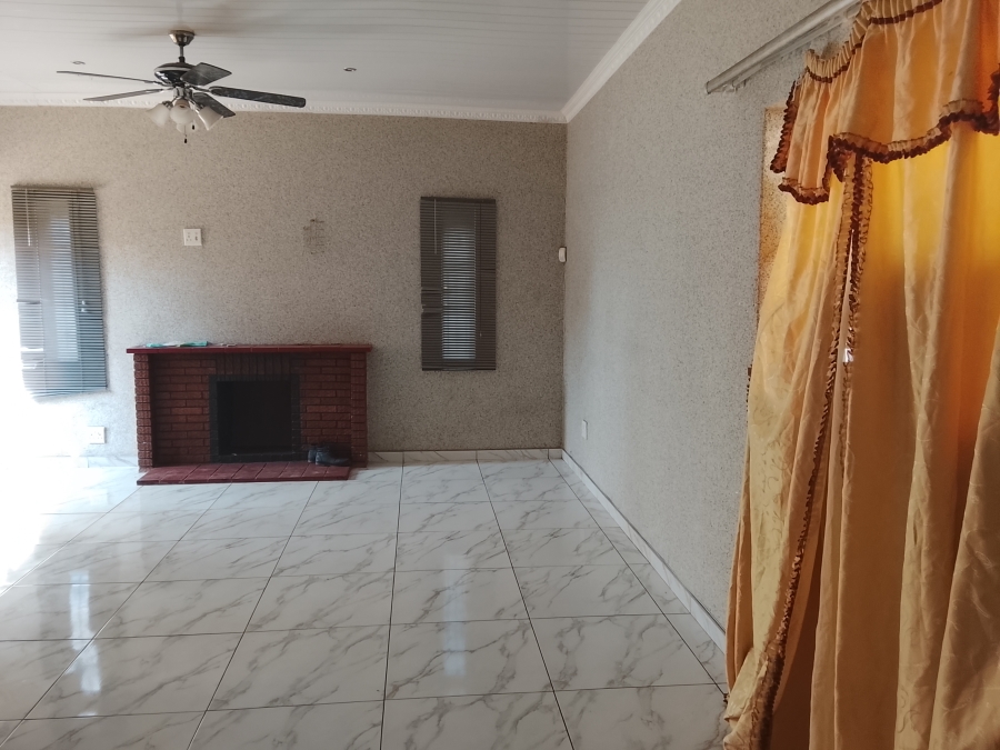 3 Bedroom Property for Sale in Vanderbijlpark CE 1 Gauteng