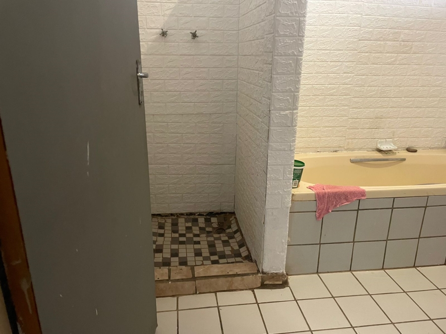 3 Bedroom Property for Sale in Vanderbijlpark CE 1 Gauteng