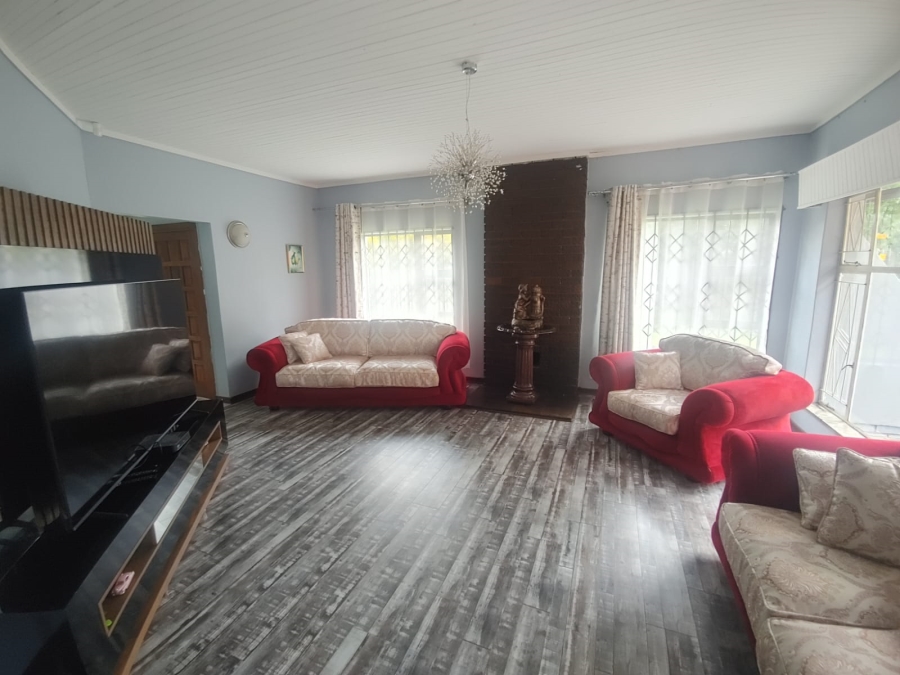 To Let 6 Bedroom Property for Rent in Vanderbijlpark SE 2 Gauteng