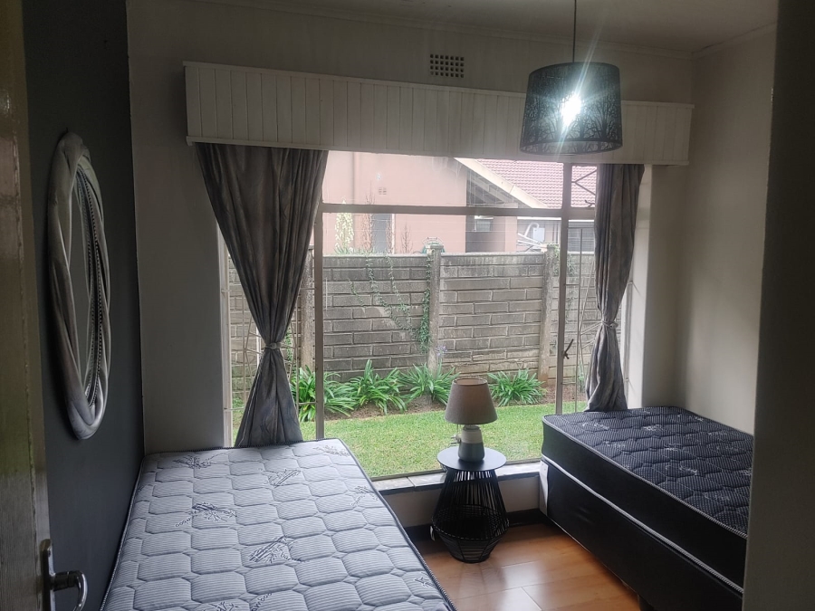 To Let 6 Bedroom Property for Rent in Vanderbijlpark SE 2 Gauteng