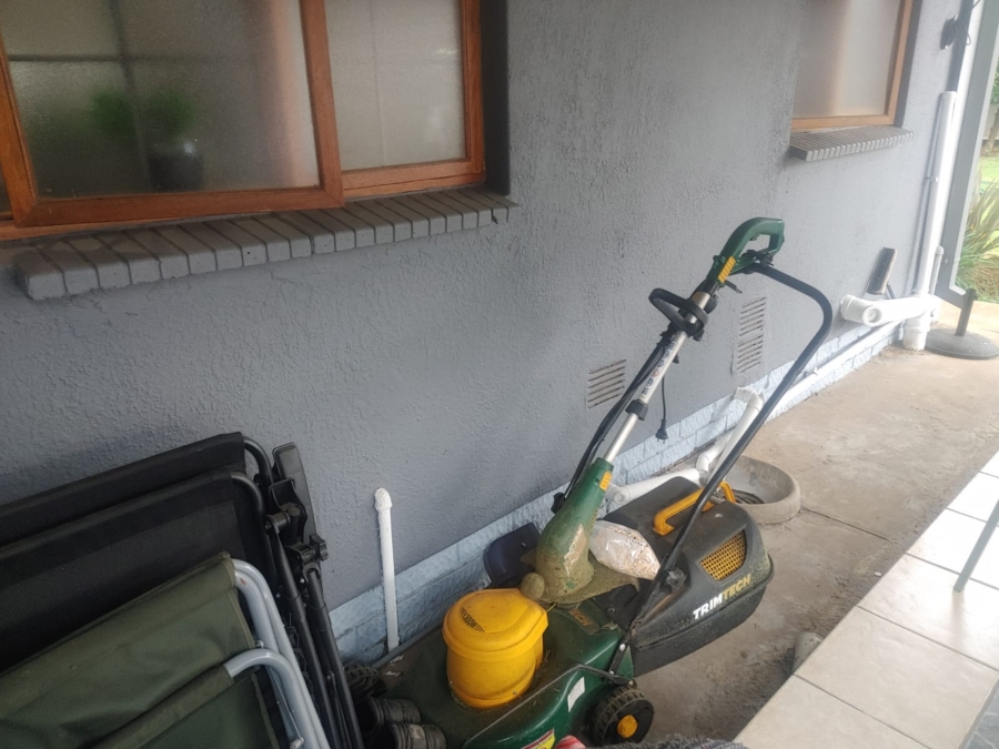 To Let 6 Bedroom Property for Rent in Vanderbijlpark SE 2 Gauteng