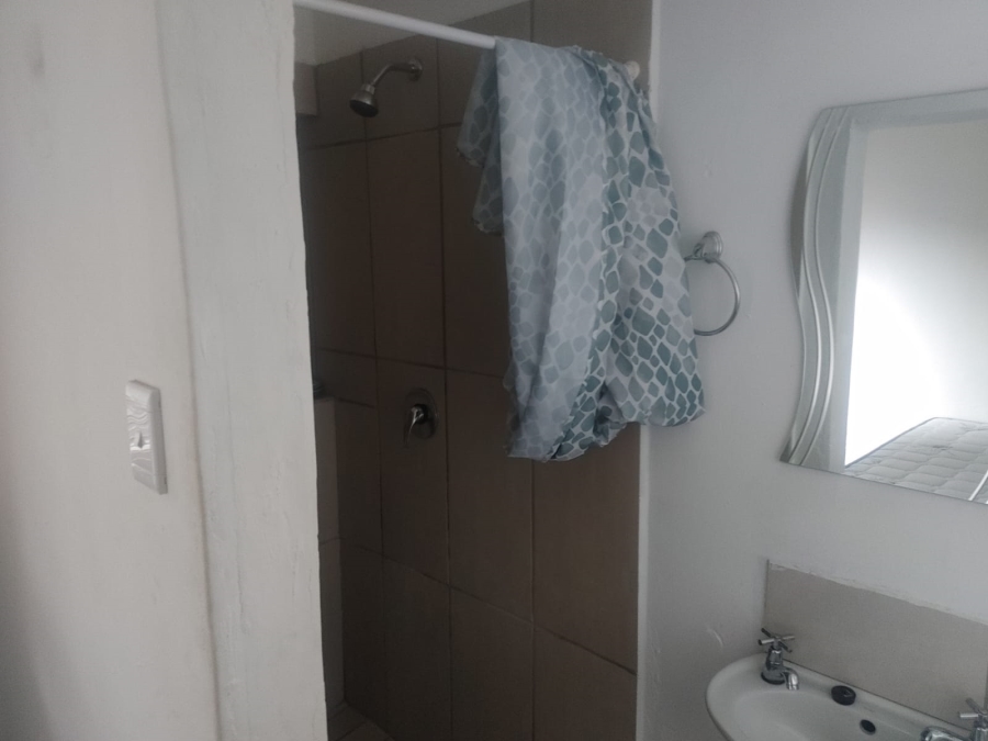 To Let 6 Bedroom Property for Rent in Vanderbijlpark SE 2 Gauteng