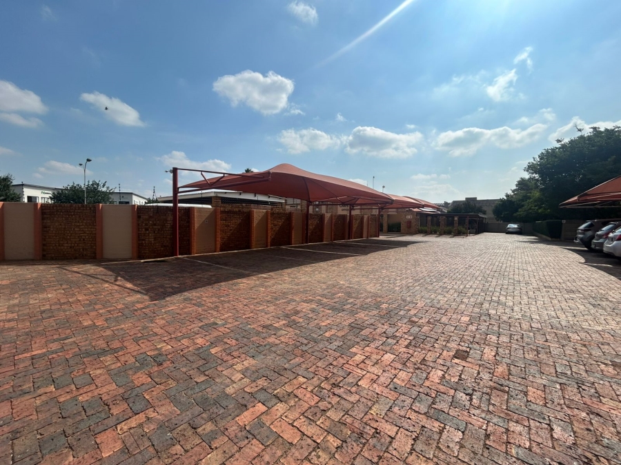 To Let Commercial Property for Rent in Vanderbijlpark SE 6 Gauteng