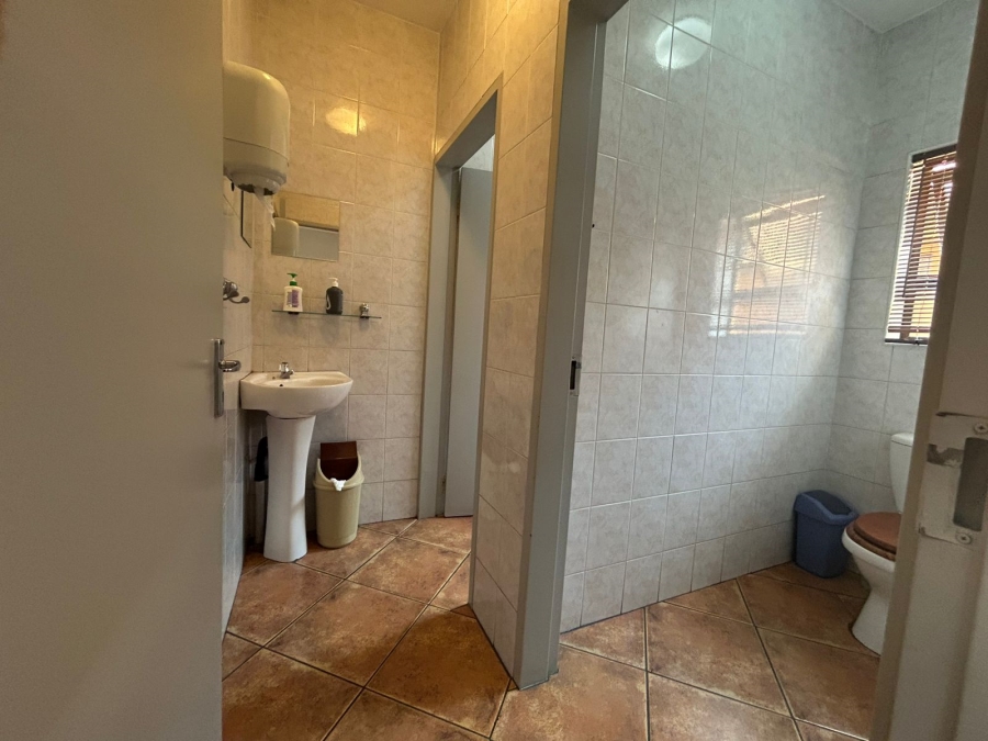 To Let Commercial Property for Rent in Vanderbijlpark SE 6 Gauteng