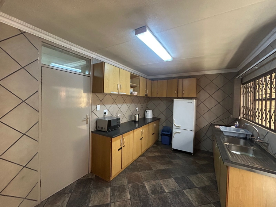 To Let Commercial Property for Rent in Vanderbijlpark SE 6 Gauteng