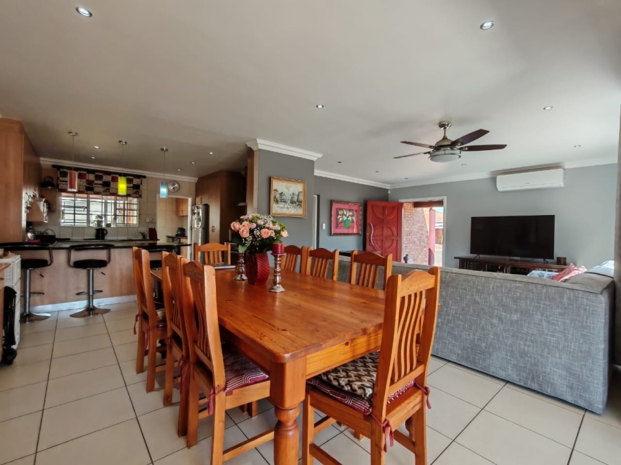 3 Bedroom Property for Sale in Three Rivers Gauteng