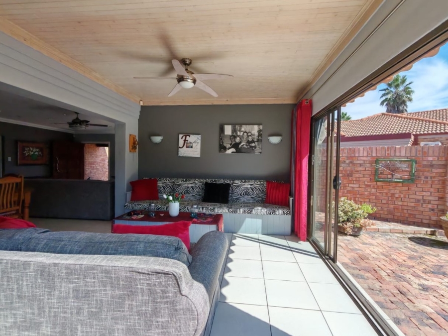 3 Bedroom Property for Sale in Three Rivers Gauteng