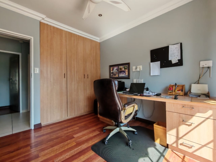 3 Bedroom Property for Sale in Three Rivers Gauteng