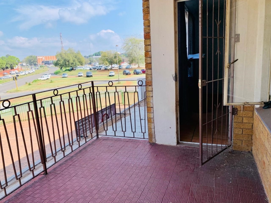 2 Bedroom Property for Sale in Vanderbijlpark CE 1 Gauteng