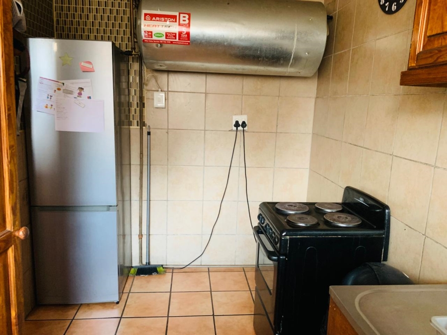 2 Bedroom Property for Sale in Vanderbijlpark CE 1 Gauteng