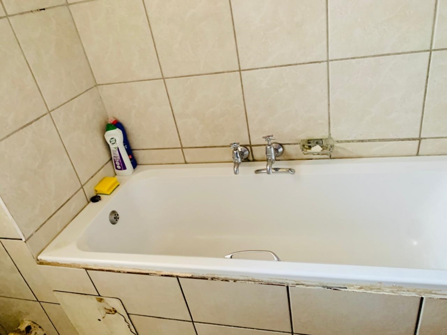 2 Bedroom Property for Sale in Vanderbijlpark CE 1 Gauteng