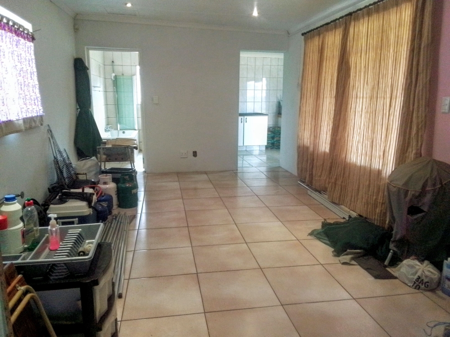 3 Bedroom Property for Sale in Mindalore Gauteng