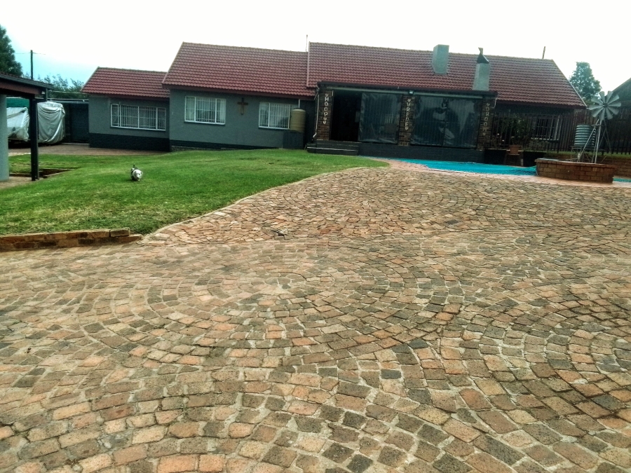 3 Bedroom Property for Sale in Mindalore Gauteng