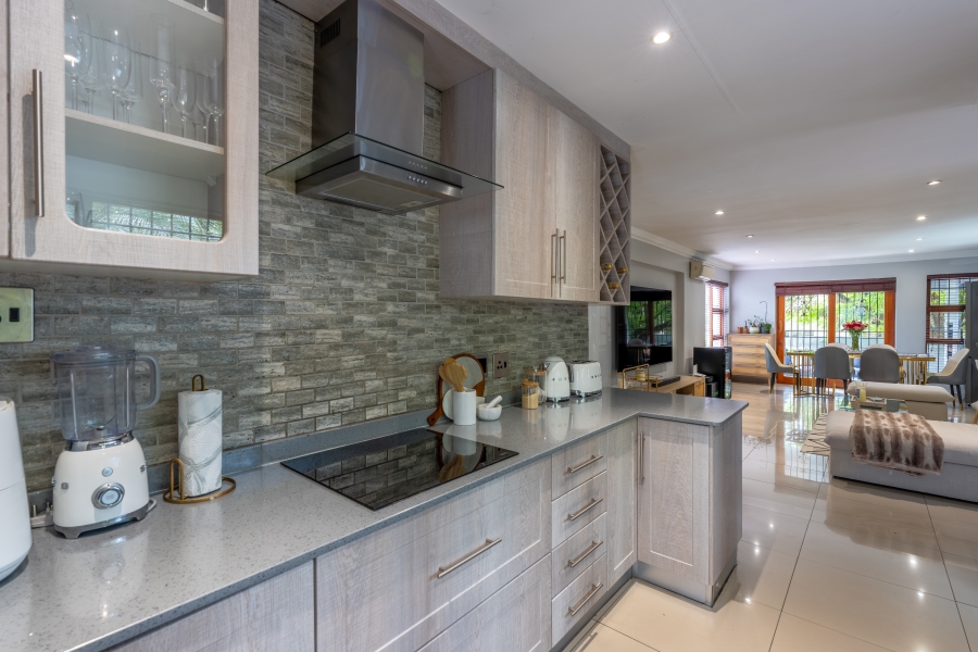 3 Bedroom Property for Sale in Magaliessig Gauteng