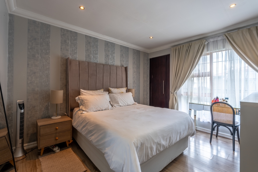 3 Bedroom Property for Sale in Magaliessig Gauteng