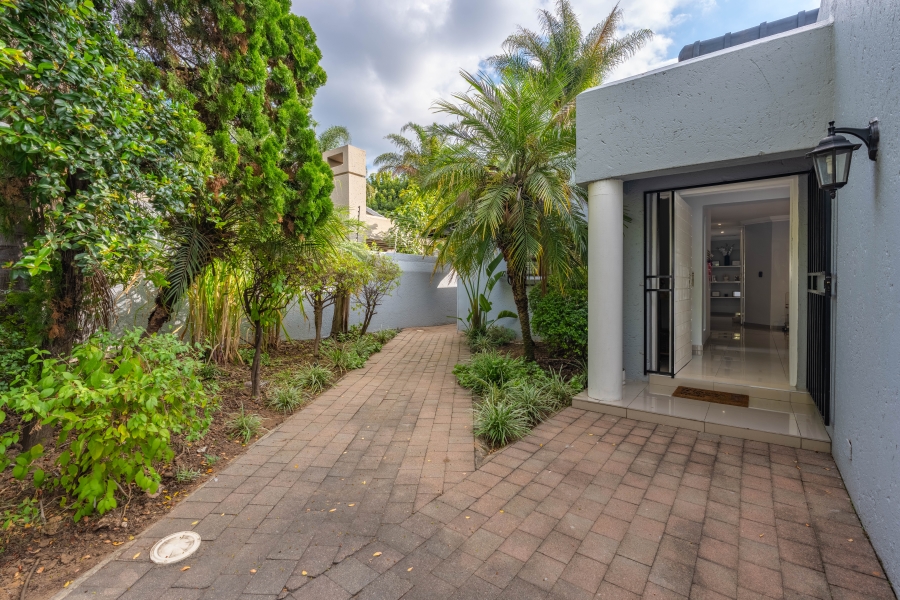 3 Bedroom Property for Sale in Magaliessig Gauteng