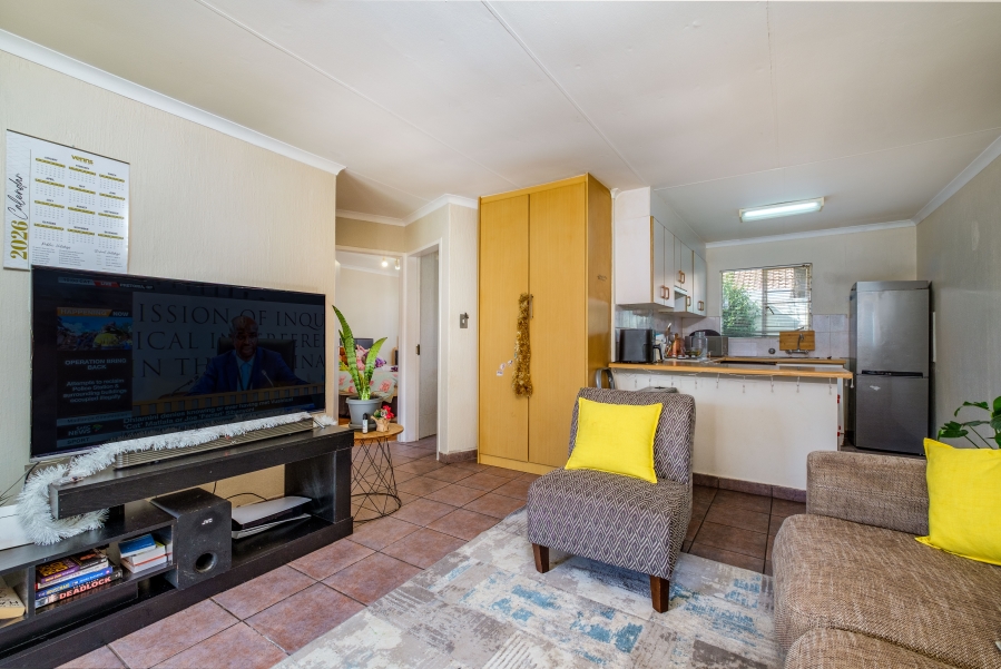 2 Bedroom Property for Sale in Sundowner Gauteng