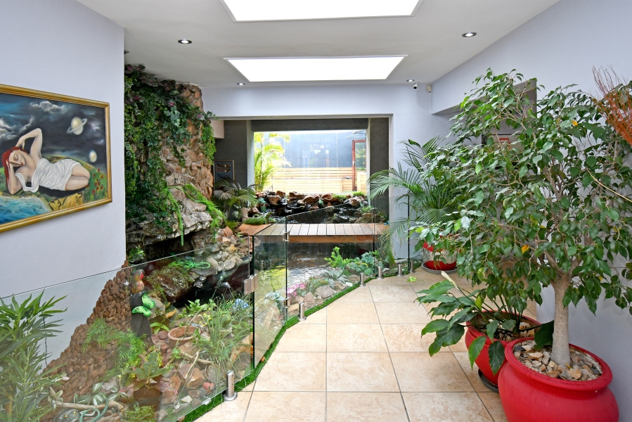 4 Bedroom Property for Sale in Craighall Park Gauteng