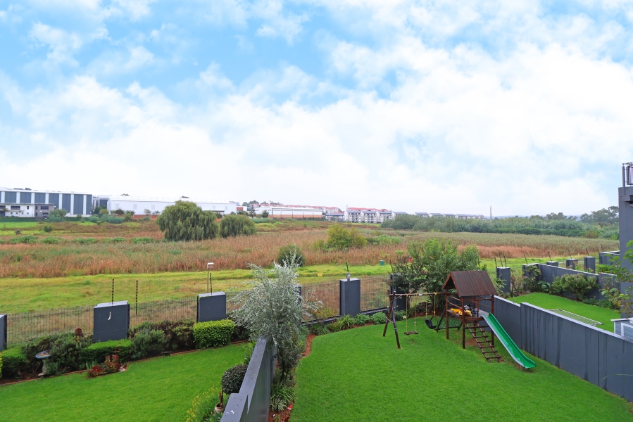 3 Bedroom Property for Sale in Modderfontein Gauteng