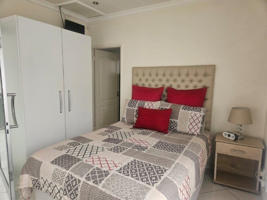 1 Bedroom Property for Sale in Dowerglen Ext 3 Gauteng