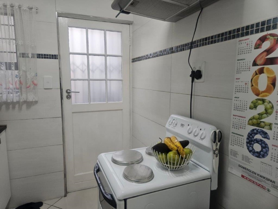 1 Bedroom Property for Sale in Dowerglen Ext 3 Gauteng