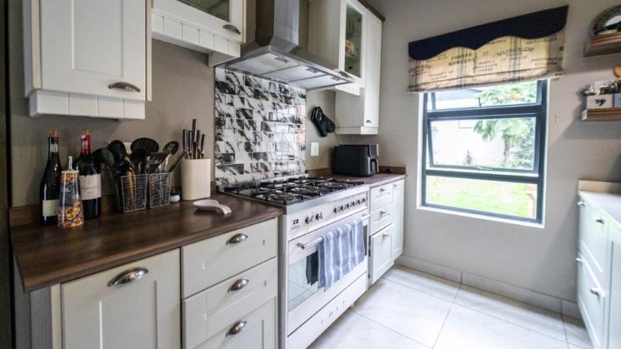 3 Bedroom Property for Sale in Midstream Hill Gauteng