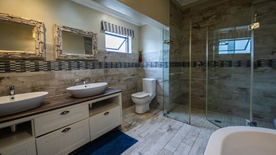 3 Bedroom Property for Sale in Midstream Hill Gauteng