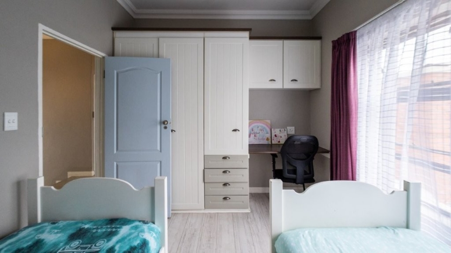 3 Bedroom Property for Sale in Midstream Hill Gauteng