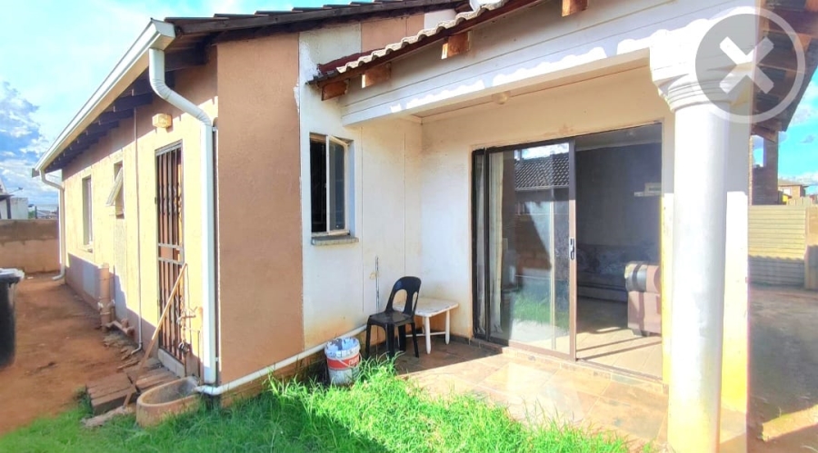 3 Bedroom Property for Sale in Windmill Park Gauteng