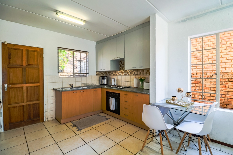 2 Bedroom Property for Sale in Heuwelsig Estate Gauteng