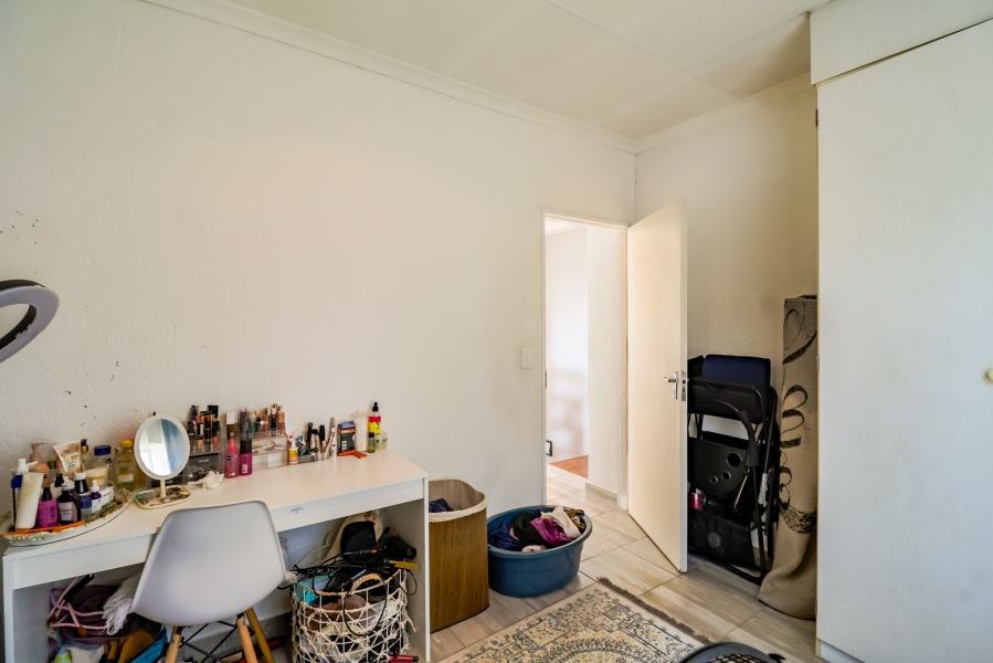 2 Bedroom Property for Sale in Heuwelsig Estate Gauteng