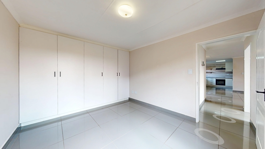 2 Bedroom Property for Sale in Witfield Gauteng