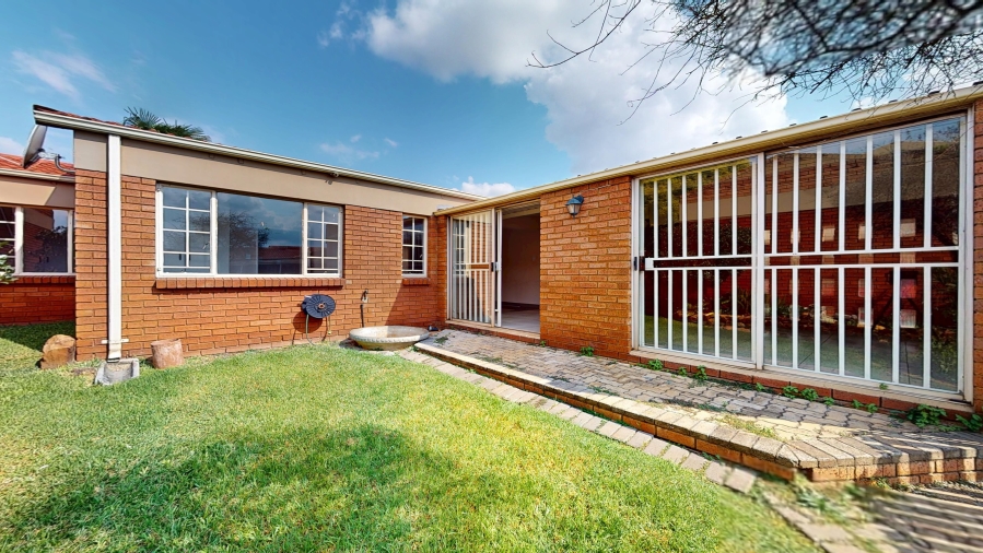 2 Bedroom Property for Sale in Witfield Gauteng