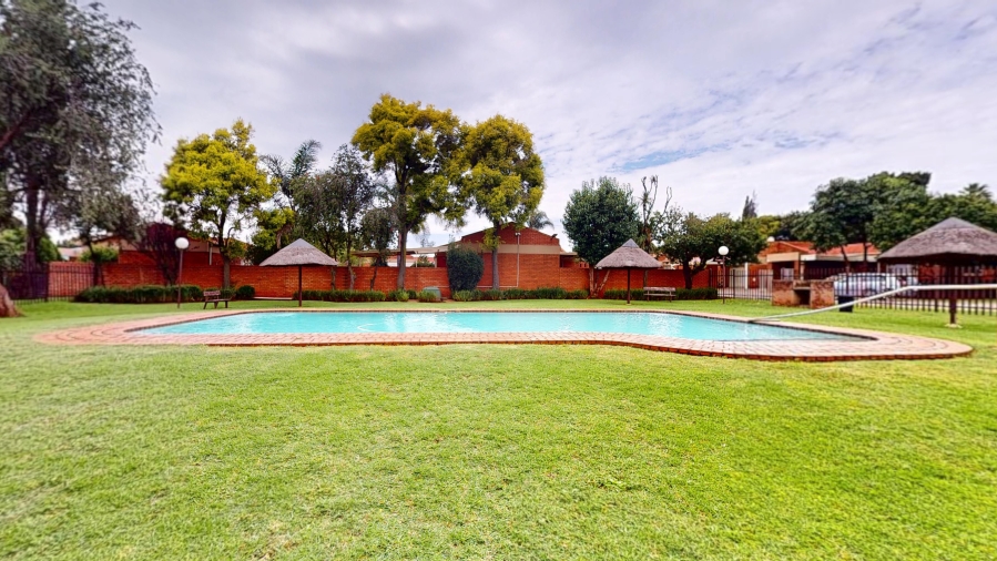 2 Bedroom Property for Sale in Witfield Gauteng