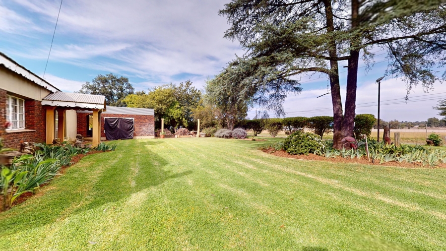 6 Bedroom Property for Sale in Benoni AH Gauteng