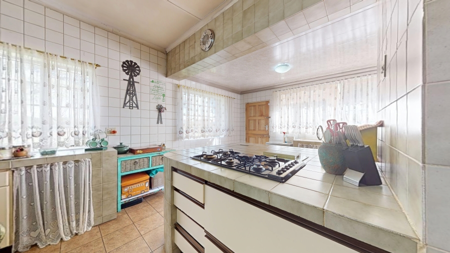 6 Bedroom Property for Sale in Benoni AH Gauteng