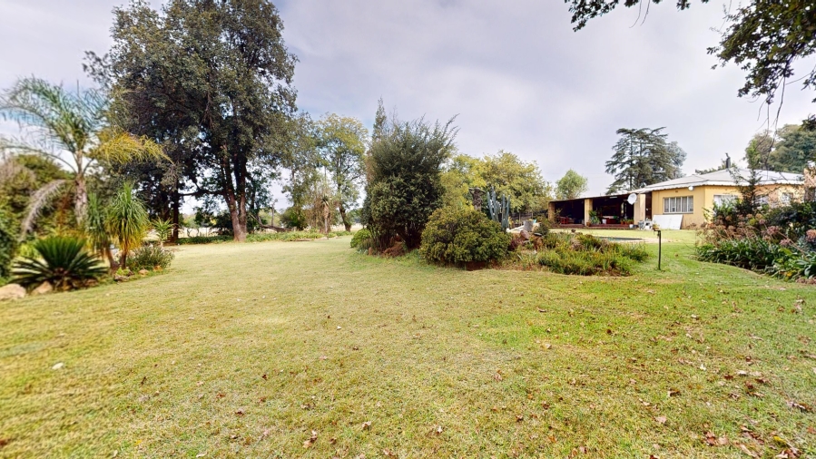 6 Bedroom Property for Sale in Benoni AH Gauteng
