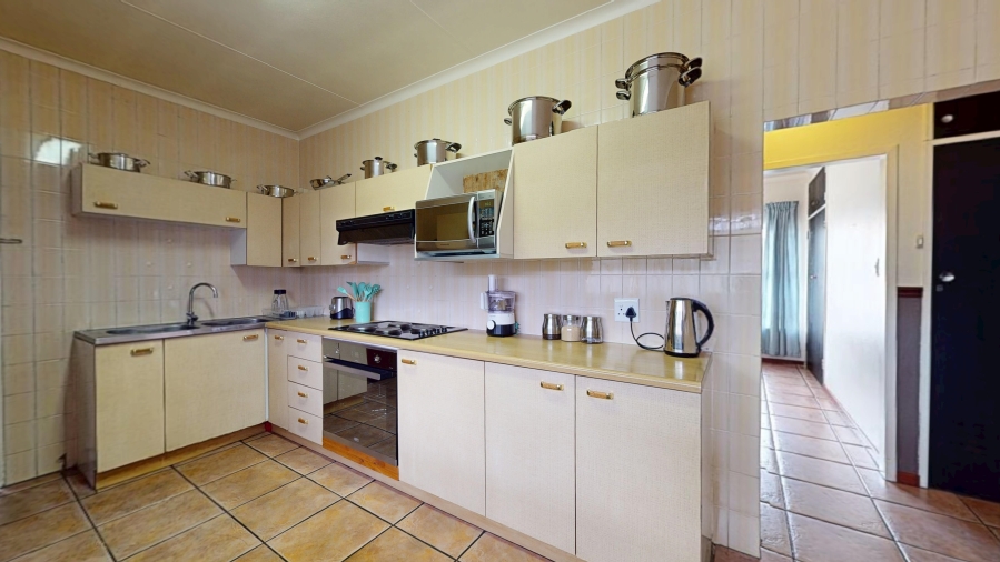 4 Bedroom Property for Sale in Lilianton Gauteng